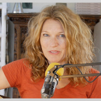 Lisa Mills on the Upper Deck Session