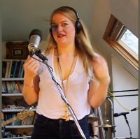 Jo Harman in session