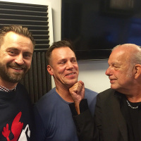 Kurt Thyboe og Jokeren på besøg i Morgenshowet