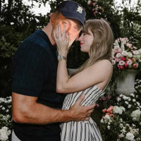 OMG! Taylor  Travis Engaged: The World Overreacts – August 26, 2025