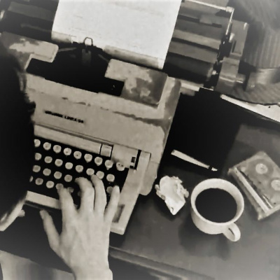 Rômulo Araújo - Jornalista E Professor