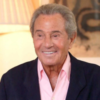 Españoleando  Entrevista al Actor Asturiano Arturo Fernández - Hablando de Perros guia - Mamás españolas en Mex- - Europa-y la Ter