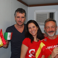 Españoleando con La Unión, Artista plástico Jorge Usán Bla, Bla Bla Tertulia residencias temporal y permanente. Tel directo 5541691270