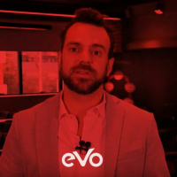 Peter Thomas - Diretor W12 (Depoimento V4 Company)