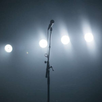 S07:E32 - Stage fright, do you have it?