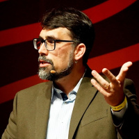 Hélder Cardin: Buscando a orientação de Deus