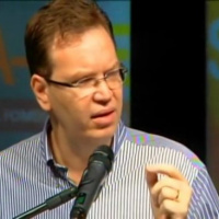 William Douglas: A vida profissional do discípulo