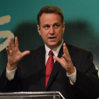 Ebenézer Bittencourt: Livres para servir