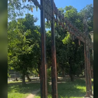Furtos e abandono ameaçam estrutura histórica do Parque Recanto do Trovador, em Vila Isabel