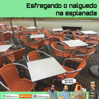 218 - Esfregando o nalguedo na esplanada