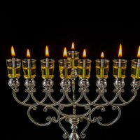 735 Chanuká história e Leis