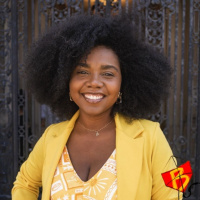 #348 - Thais Ferreira (e Bolsonaro denunciado!)