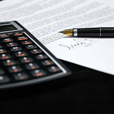 Lição De Economia - Luiz Roberto Cunha