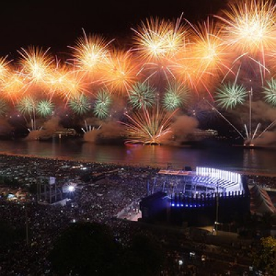 Lição De Economia - Luiz Roberto Cunha