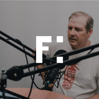 [Inglês] Alex S. Vitale sobre o fim do policiamento (Entrevista)