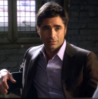 SVU: John Stamos has 20 kids  gets blown up with a knife