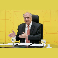 Alckmin diz que tarifa global dos EUA favorece o Brasil ao igualar concorrência