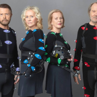 Vilken låt med Abba gör entré på 2022 års första Svensktoppen?