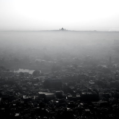 De Saco Cheio E Mau Humor