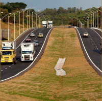 Impasses sobre o terreno da Rede Ferroviária Federal S.A.