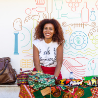 Teresa Vim ver onde está toda a gente que trabalha arte africana!