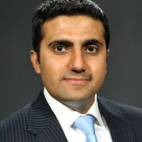 How Close Should a Leader Be to Colleagues, Live Executive Coaching with Ajay Manglani