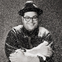 Josh Gad
