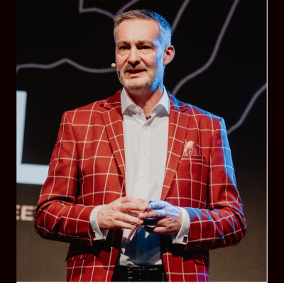 Tomstalktime - Der Erfolgspodcast Mit Tom Kaules