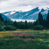 211. Haunted Alaska: Headless Valley, The Hairy Man, and more!