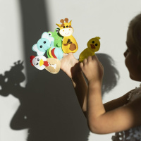 Adriana Carranca fala sobre maternidade e adoção em novo livro para infâncias