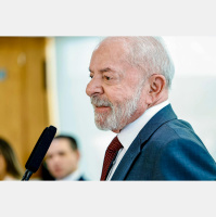 Lula conversa com Macron sobre Conselho da Paz, Venezuela e acordo Mercosul–UE