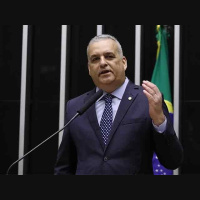Dino manda PF investigar emendas pix após relatório do TCU repasse de Alfredo Gaspar está na lista