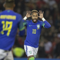 Imprensa francesa destaca tensão sobre o uso da camisa da Seleção em meio às eleições