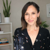 293 - Speak Confident English with Annemarie