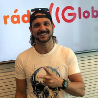 Tato, do Falamansa, faz playlist ao vivo e relembra momentos marcantes do Palmeiras