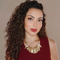 138 - O caminho para ter seu próprio ateliê com Ingrid Castro