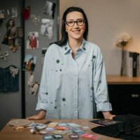 190 - Tendências de Bordado em Pedrarias na Alta-Costura com Fernanda Nadal