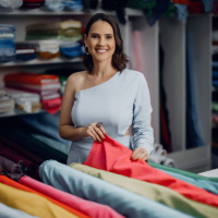 207 - Modelagens Tecidos e Cores Da Moda Inverno 2024 Com Roberta Pasqualatto