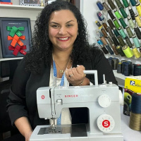 221 – Conserto de Roupas: Hobby, Renda extra ou Profissão? com Carine Martins