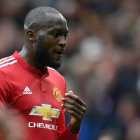 Jogado para escanteio no Chelsea, Lukaku conseguiu dobrar Mourinho no Manchester