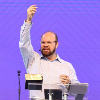 Dissipando as Trevas - Manoel Dias