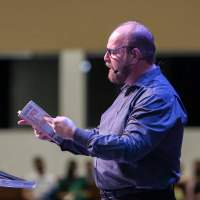 A Presença e a Palavra em Nossos Lares - Manoel Dias