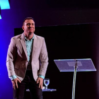 O perfil do crente que ora - Darren Wray