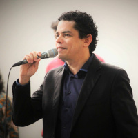 Dignos em Cristo - Manassés Guerra