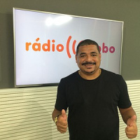 Com sua irreverência particular, Vampeta solta o verbo contra seleção brasileira e conta histórias impagáveis