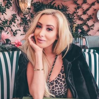 Beautifully Brave with Sarah Pendrick - Owning Your Worth, Cultivating Self-Love, and Standing in Your Power