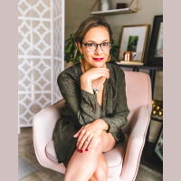 Author Dana Kay ON: Naturally Reducing ADHD Symptoms in Your Child