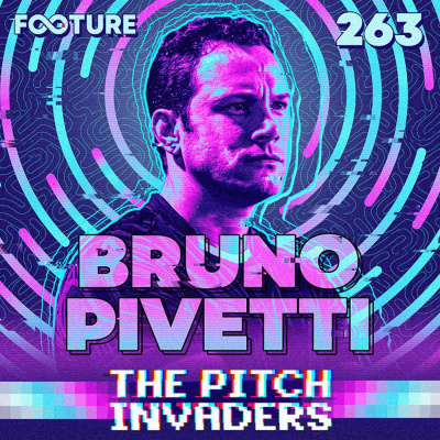 The Pitch Invaders #somosfuteboleiros