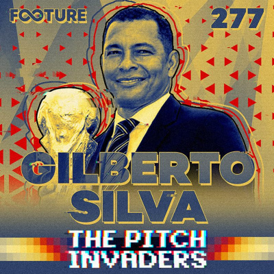 The Pitch Invaders #somosfuteboleiros