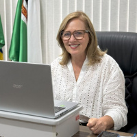 Prefeita Stela Talamini faz balanço do primeiro ano de governo em Urussanga